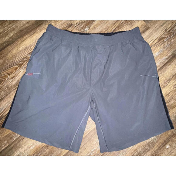 Rhone Versatility Shorts Gray Athletic Stretch Activewear Athleisure Minimalist - Picture 3 of 15